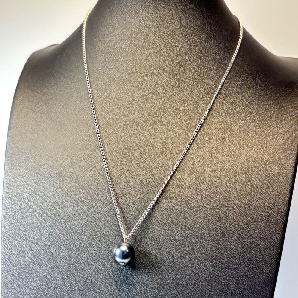 Vintage Necklace Grey Faux Pearl Minimalist Y2K Statement Boho Chic Silver Tone
